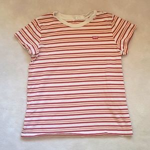 2/$20 Levi's retro T-shirt size S